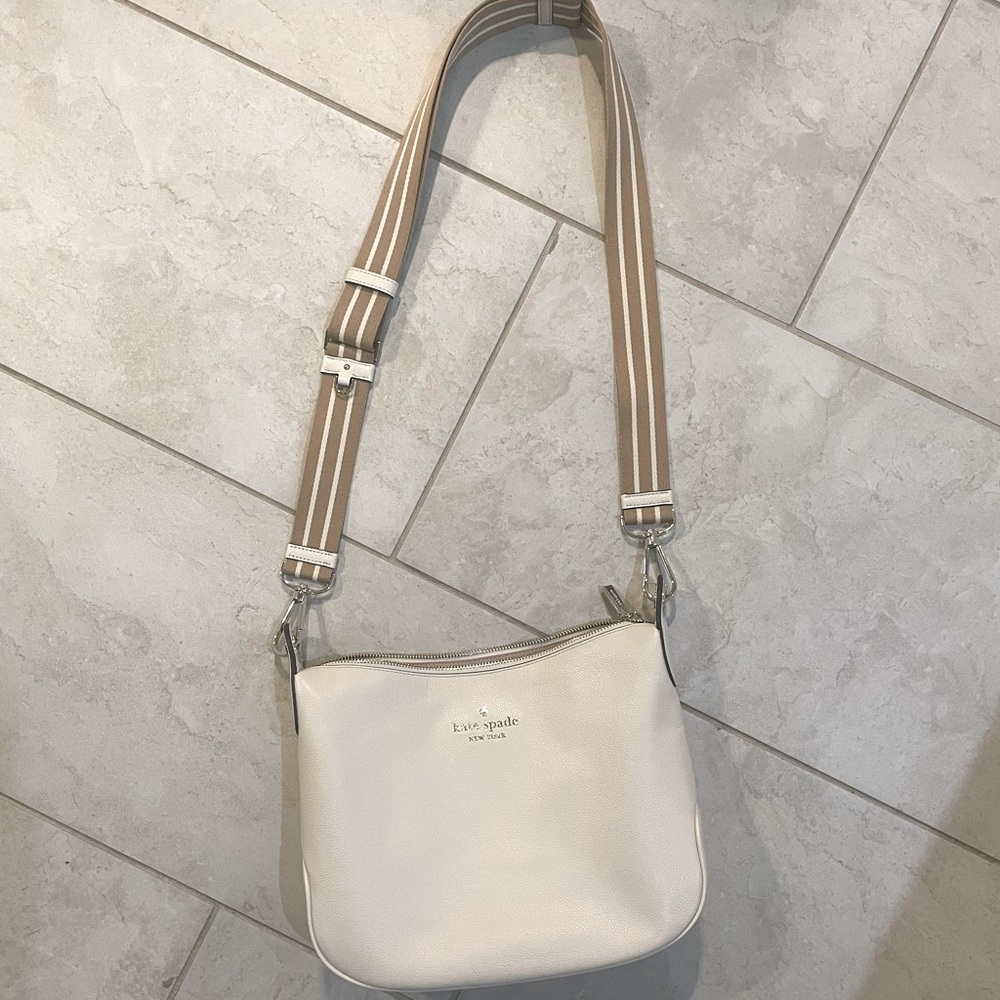 Kate Spade white and tan purse, like new.